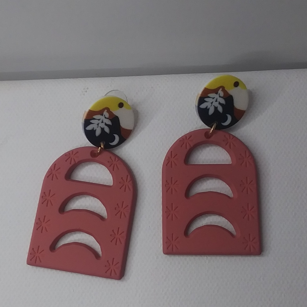 Dangle earrings - Picture 2 of 4